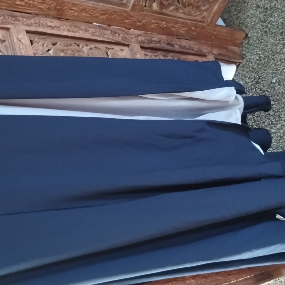 Evening grown or prom dress - Picture 2 of 6